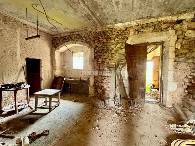 Foto 6c0a52fd-26c2-4205-9ae9-45ffa595557b. Masia amb aparcament a Campos