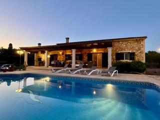 Location Maison à Campos. Lujosa casa de campo en alquiler en zona campos.