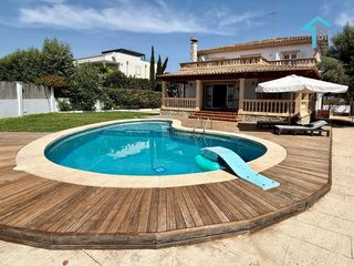 Alquiler Chalet  Llagosta pc. Villa de lujo en portocolom