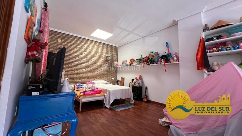 Foto 011747a2-3d59-4c80-a748-fcb7a851db57. Duplex avec piscine dans León Herrero - Bahía sur San Fernando