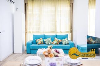 Rent Ground floor  Avenida cayetano del toro. Precioso apartamento a 50 metros de la playa