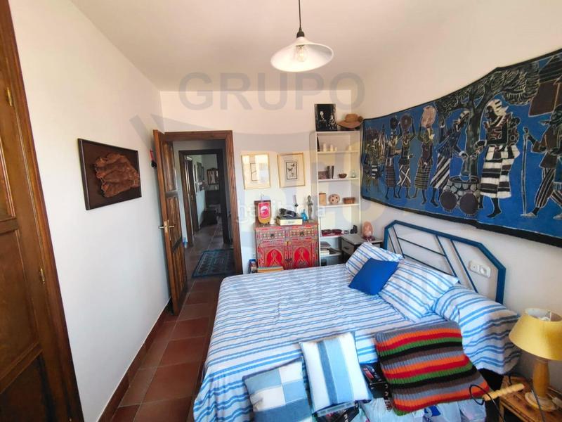 Foto 12cce898-bc2d-4f00-ab86-eb4414d5ea4b. Chalet gran chalet independiente con jardín, segovia en Sanchonuño