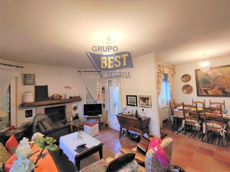 Foto 41c44c24-3d9b-4c86-980c-8f3a30258f9c. Chalet gran chalet independiente con jardín, segovia en Sanchonuño