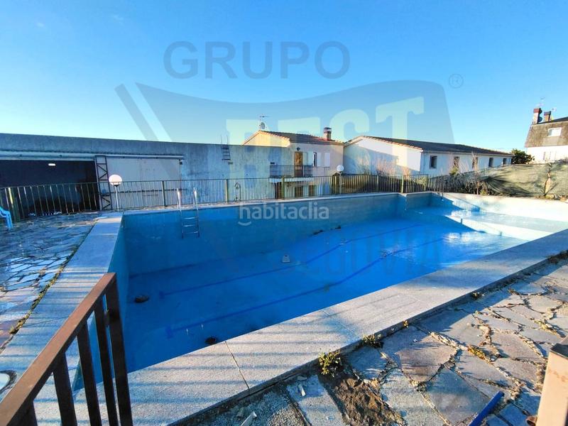 Foto b7ba521f-ba8d-4b47-8670-2fe6a47c86e2. Chalet with heating parking pool in San Cristóbal De Segovia