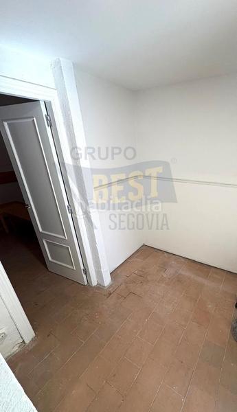 Foto 0fe8dd2a-088c-4afa-8551-dd53fa54375d. Casa adosada amplio chalet adosado, con patio y garaje, en el sotillo la lastrillasegovia en Lastrilla (La)