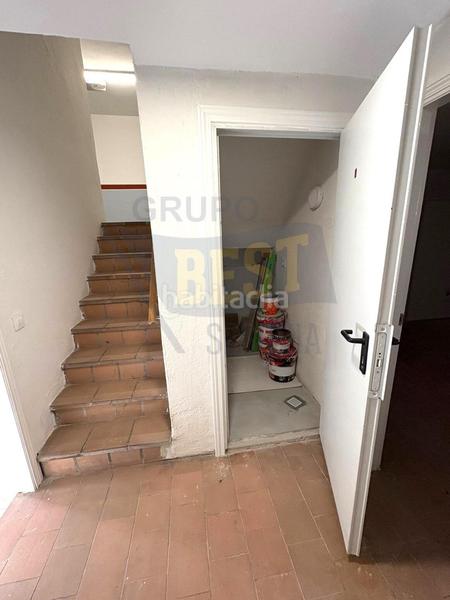 Foto 593728ad-91ed-42cf-89cf-bc51468281ac. Maison jumelée avec chauffage parking dans Lastrilla (La)