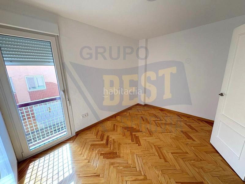 Foto a636c035-5dd0-4b4e-8643-eb2bb22c4885. Maison jumelée avec chauffage parking dans Lastrilla (La)