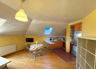 Attique en Espirdo. Piso de 1 dormitorio, con plaza de garaje, en espirdo segovia
