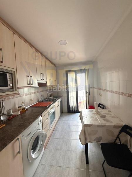 Foto 23fef768-c738-43a4-9efd-67aad84c70e0. Semi detached house with heating parking in Roda de Eresma