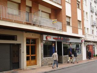 Oficina a Calle hermanos valdés 6. Estupenda oficina, 154 m2, gran estancia 4/5 puestos, despacho d