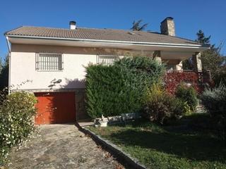 Xalet  N/a. Amplio y precioso chalé en urb. señorío del pinar. 295 m2 en 2 p