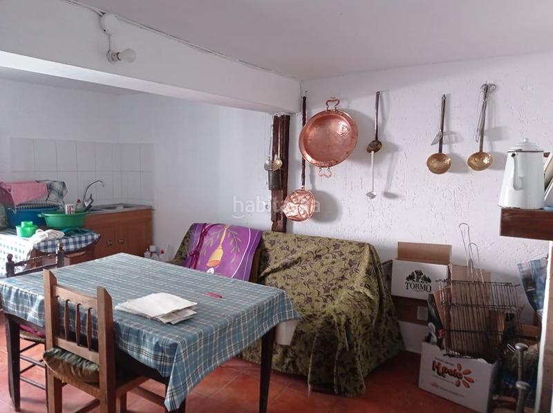 Foto b6749dbe-039f-494f-a735-e7f92dffb52a. Casa amb calefacció a Casco Histórico Cuenca