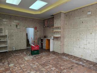 Rent Business premise  Calle de los hermanos becerril. Local acondicionado en san fernando