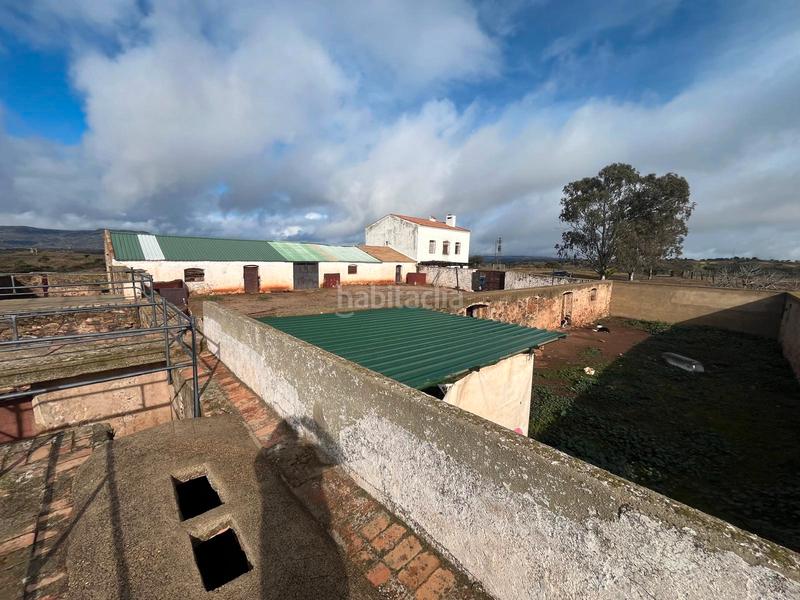 Foto 49f438d4-7c8c-449d-8e5d-42ef6fbeb942. Finca rústica a Carolina (La)