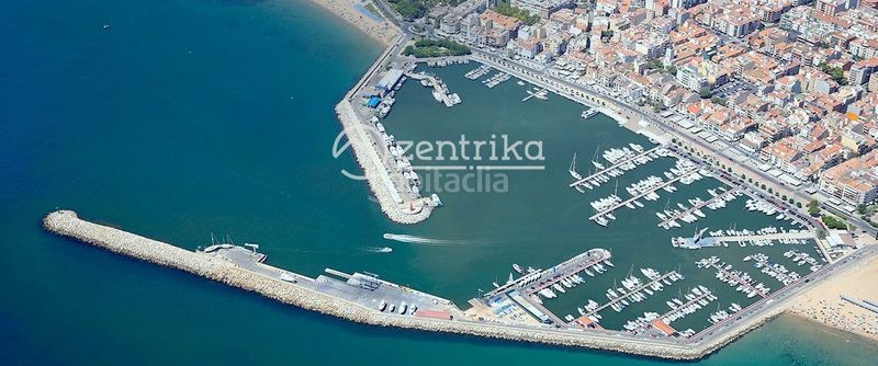 Foto 520c9e7d-2a26-4e90-8dbc-f34a49d5e44b. Casa adossada a erida 20 a Tarraco Cambrils