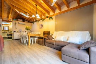 Maison jumelée  Parlament del. Preciosa casa en els pallaresos