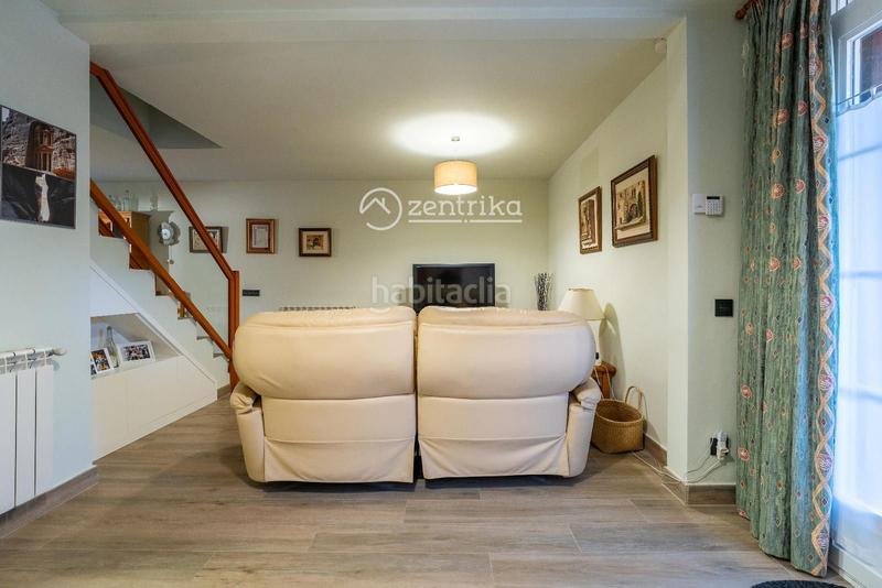Foto f0e480c8-d71b-442e-8f7a-1638f01855f8. Casa adosada preciosa casa en els pallaresos en Pallaresos (Els)