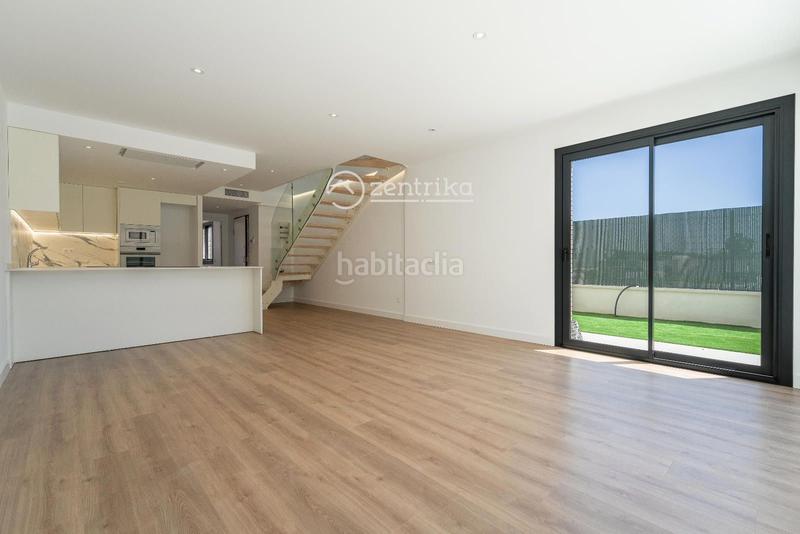 Foto 2699937e-9968-4836-9b51-5cea6173ea23. Casa adossada amb aparcament a Quatre Camins Cambrils