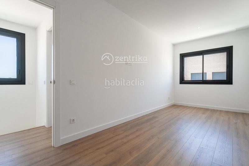 Foto 3e6a35c6-fd50-436e-bbae-3a6e669f4ec4. Casa adossada amb aparcament a Quatre Camins Cambrils