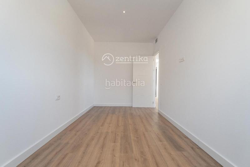 Foto ca2ecca9-e0c1-44dd-9f00-ab88f1903481. Casa adossada amb aparcament a Quatre Camins Cambrils