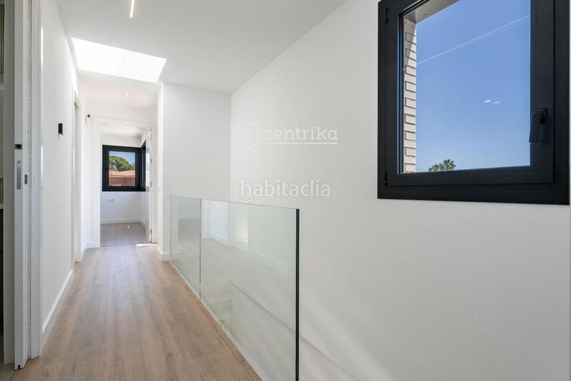 Foto d85daeb4-4513-4613-b911-6e5d60205215. Casa adossada amb aparcament a Quatre Camins Cambrils