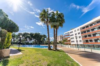 Appartement  Diputacio. Piso en venta en cambrils, con 85 m2