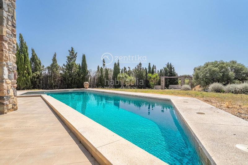 Foto 58e70ce2-33c1-402d-8531-dd9be6068110. Casa finca exclusiva con casa, molino, casa apartamento y nave en Cambrils