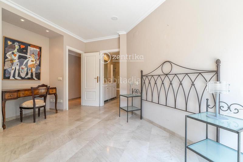 Foto b5c4310b-1592-405a-b0fb-1ec6afa2bafd. Casa finca exclusiva con casa, molino, casa apartamento y nave en Cambrils