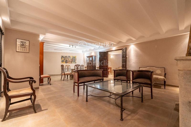 Foto c7207bd4-1c95-4daa-9cf5-0513c5bd7a9f. Casa finca exclusiva con casa, molino, casa apartamento y nave en Cambrils