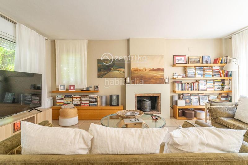 Foto 0369019b-680f-4843-9935-cdbad35f2c7a. Chalet  independiente en venta , con 391 m2 en Reus
