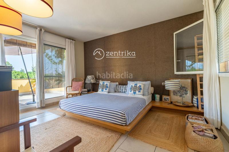 Foto 0c48a3d5-eaba-4d8c-98bc-67aa22e33816. Chalet  independiente en venta , con 391 m2 en Reus