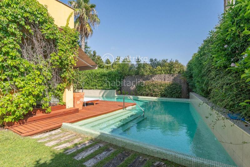 Foto 39b55052-ad9c-4322-93f9-57222e431339. Chalet  independiente en venta , con 391 m2 en Reus