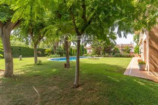 Chalet  Miquel angel. Se vende exclusivo chalet en vilafortuny