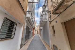Dúplex  Comerç. Dúplex en venta con 70 m2