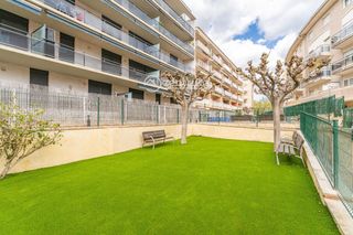 Pis  Xalet del bau. Piso en venta en cambrils, con 68 m2