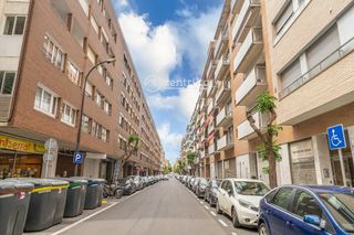 Flat  Mare molas. Pis en venda a reus, con 85 m2