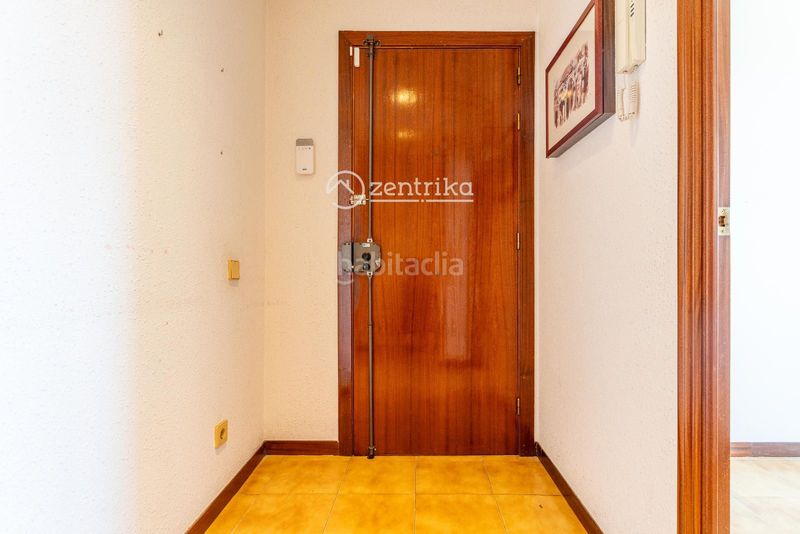 Foto 7e7a841c-33d0-48d3-a4cf-952331529c01. Piso  , con 138 m2 en Centre Reus