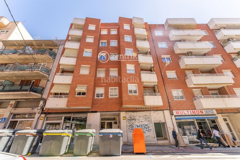 Foto 82a4afce-1d9a-49ed-8752-6a535e24c2d7. Piso  , con 138 m2 en Centre Reus