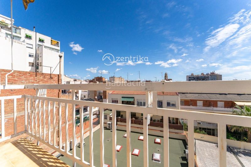 Foto b1c3f1f1-7e71-4b2d-b428-d2fbdbe14363. Piso  , con 138 m2 en Centre Reus