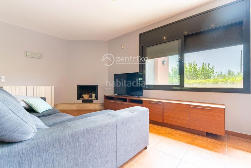 Foto 4d5417f8-de02-49f8-ba57-7d625f2deef6. Chalet con riscaldamento parcheggio in Borges del Camp (Les)