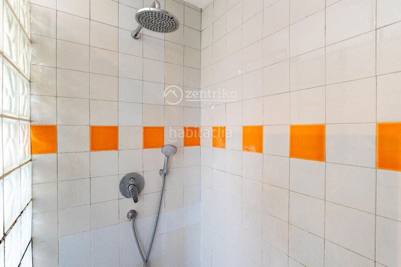 Foto 53fe89d8-a922-440f-8ffd-408b21d95aff. Chalet con riscaldamento parcheggio in Borges del Camp (Les)