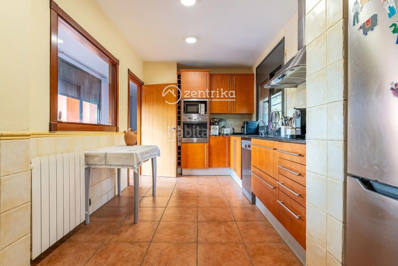 Foto 74a7a0e3-f404-4ea7-9bfd-1ce97931bb27. Chalet con riscaldamento parcheggio in Borges del Camp (Les)