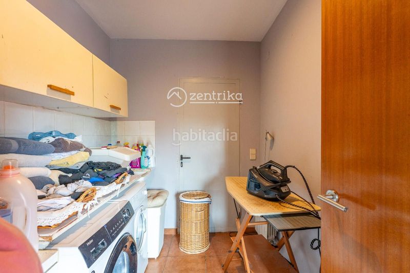 Foto cf2b2af9-f298-4dd9-b663-2d91404ddc1a. Chalet con riscaldamento parcheggio in Borges del Camp (Les)