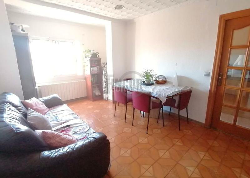 Foto 3063d088-3d1e-4fc1-84aa-6f29ddd59bea. Appartement avec chauffage dans Creu de Barberà Sabadell