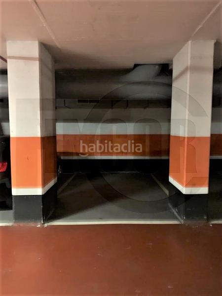 Foto ea58c363-7bda-4acd-9420-12e7ef13e7c1. Parking voiture dans Creu Alta Sabadell