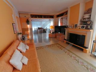 Chalet in Airesol. Excepcional casa en venta con infinidad de posibilidades