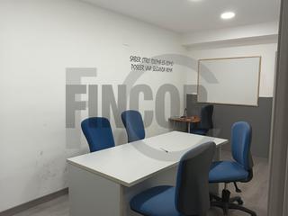 Local Comercial a Centre. Amplio local comercial Local Comercial a Centre. Amplio local comercial