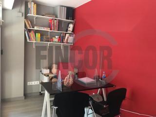 Lloguer Local Comercial a Progrés. Amplio local comercial