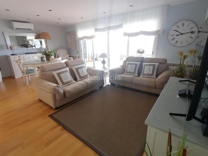 Foto 407852de-8ab0-4f36-9729-e7f0e1c1dfd8. Piso exclusiva vivienda de diseño frente al mar con gran terraza, ascensor y 2 plazas de aparcamiento. en Calafell