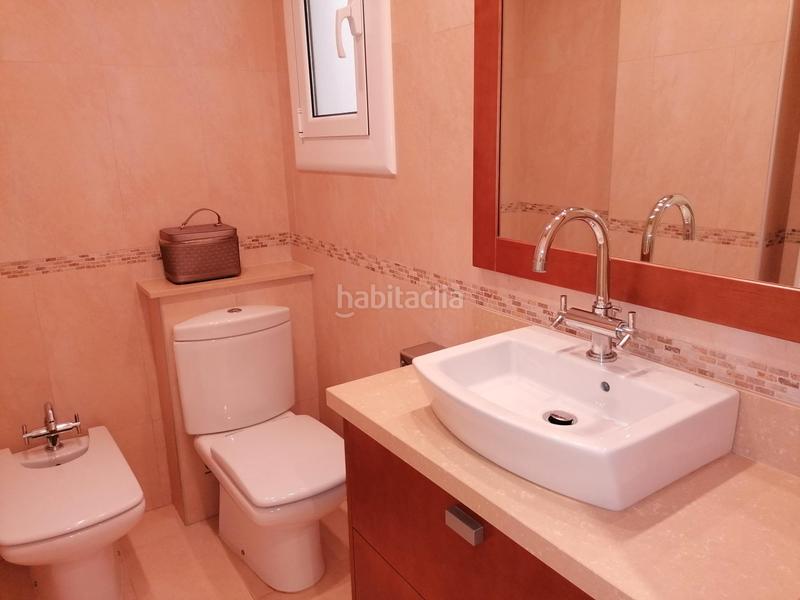 Foto 65845e42-4dc7-4741-b4b1-4bf7c67cb4c5. Piso exclusiva vivienda de diseño frente al mar con gran terraza, ascensor y 2 plazas de aparcamiento. en Calafell